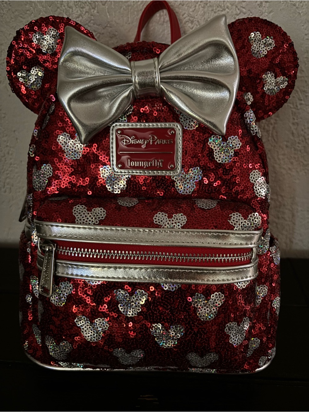 Disney Park Exclusive Loungefly Red Sequin Minnie Ear Backpack Silver Bow NWT